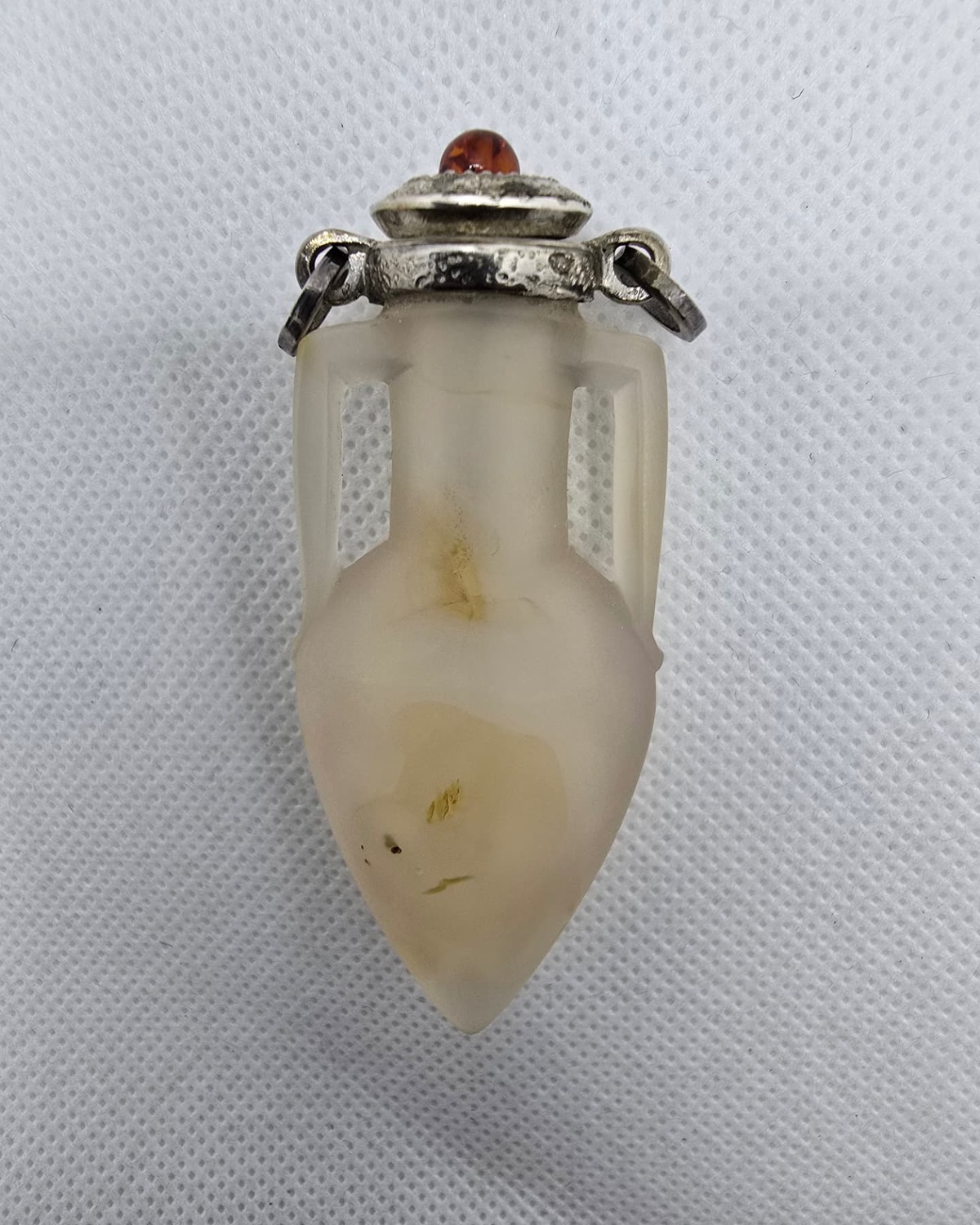 Frosted agate amphora, reverse view showing inclusions