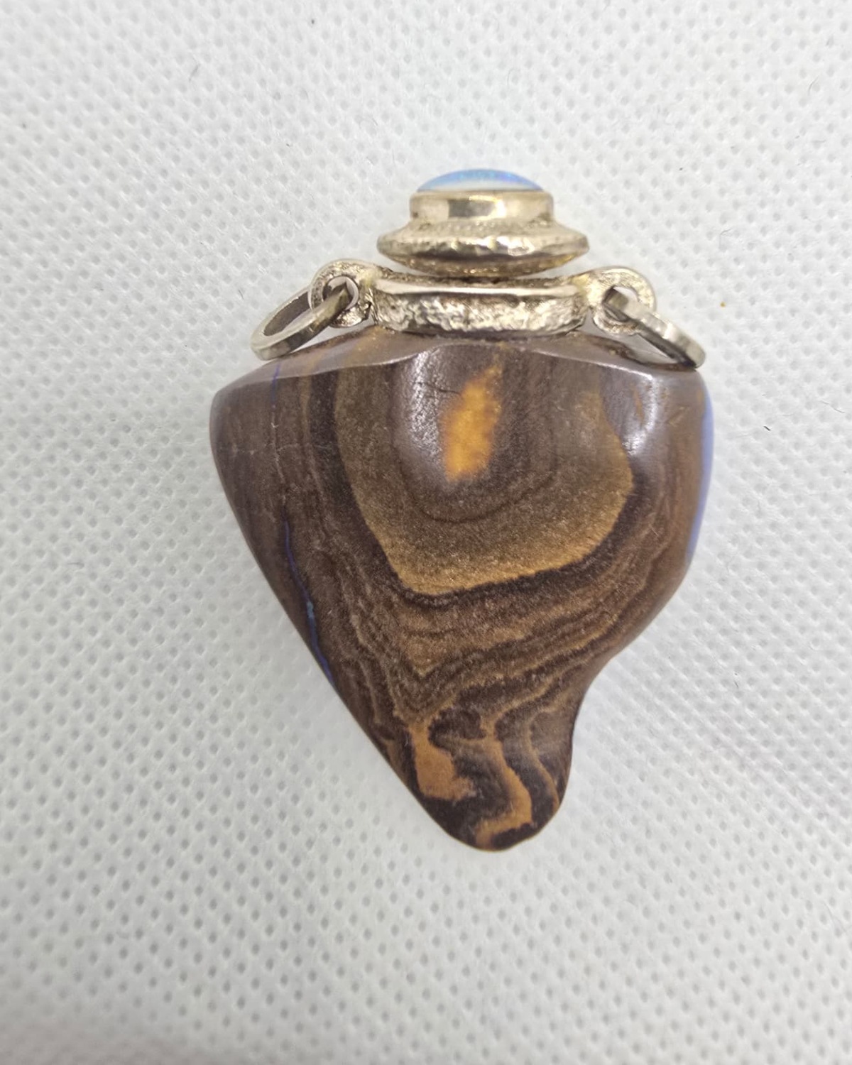 Blue opal heart-shaped vessel, reverse view