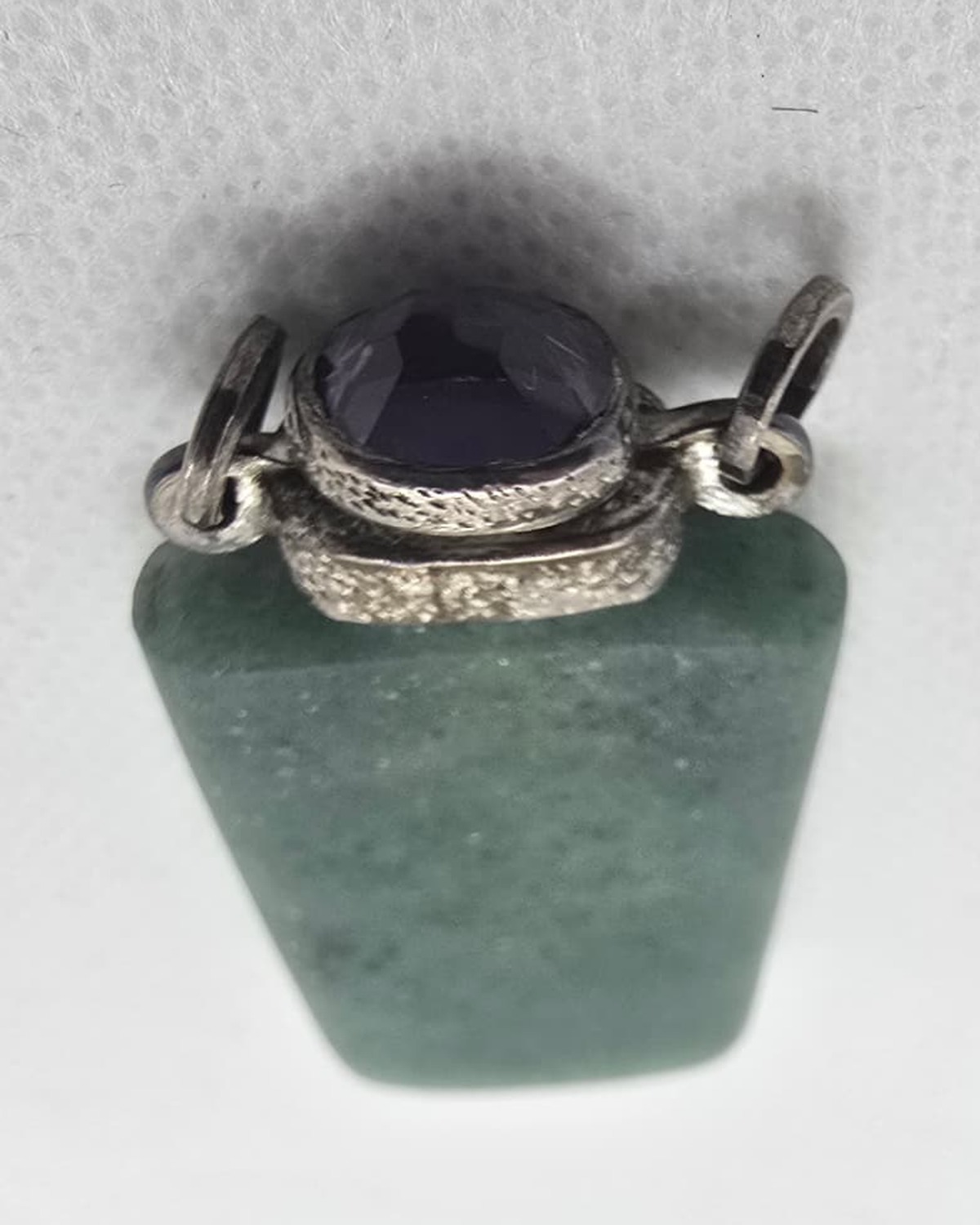 Green aventurine vessel, neck and stopper detail